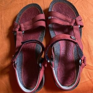 Teva red leather velcro adjustable sandals 7.5